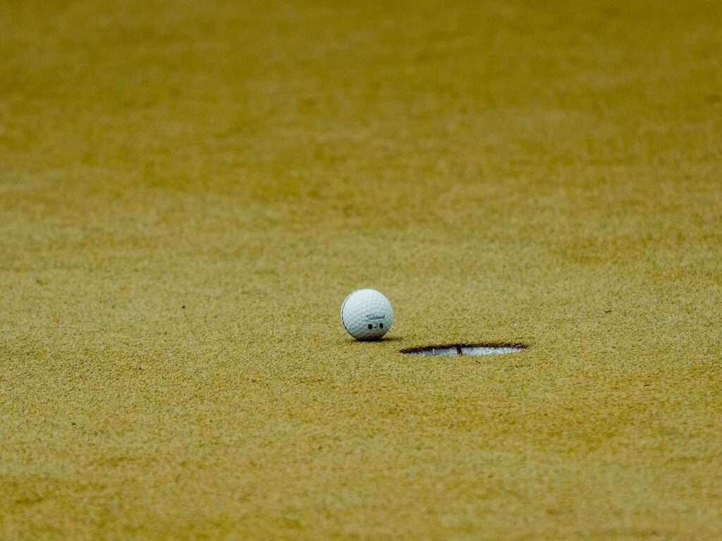 DeChambeau Avoids Withdrawal, Resolves to Play On at Royal Birkdale Despite Midnight Penalty Controversy