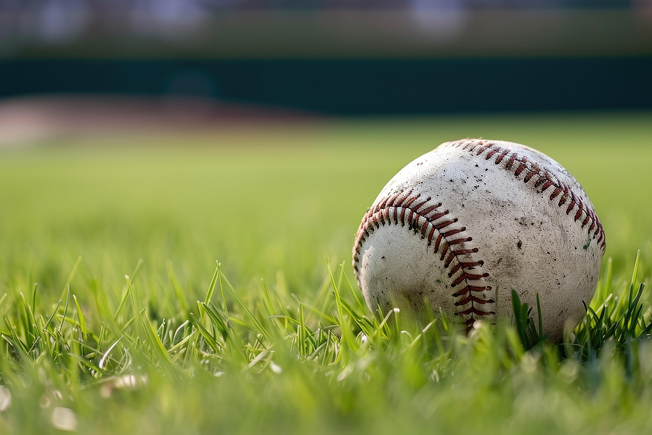 MLB All-Stars Reject Salary Cap Proposals as High-Stakes Labor Negotiations Begin