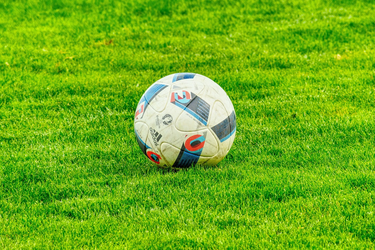 The Tactical Chess Match: How Scaloni Plans to Outmaneuver Tuchel at Wembley